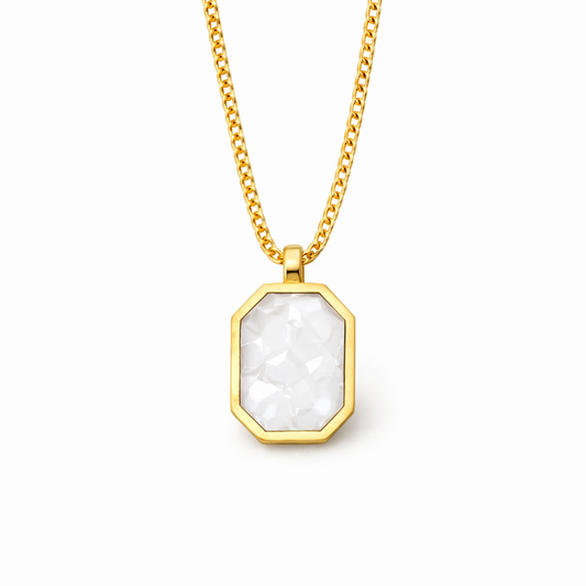 Gold Moonstone Pendant Necklace
