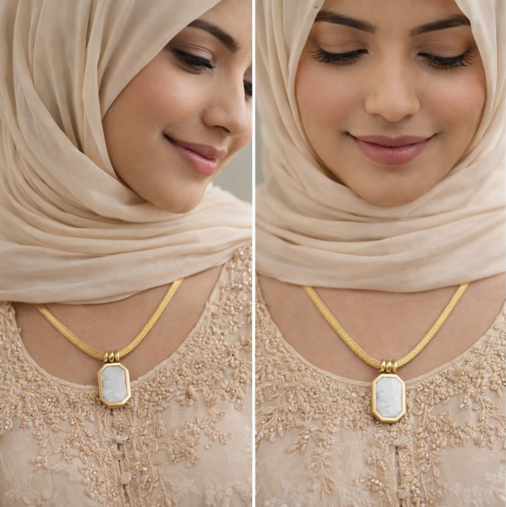 Gold Moonstone Pendant Necklace