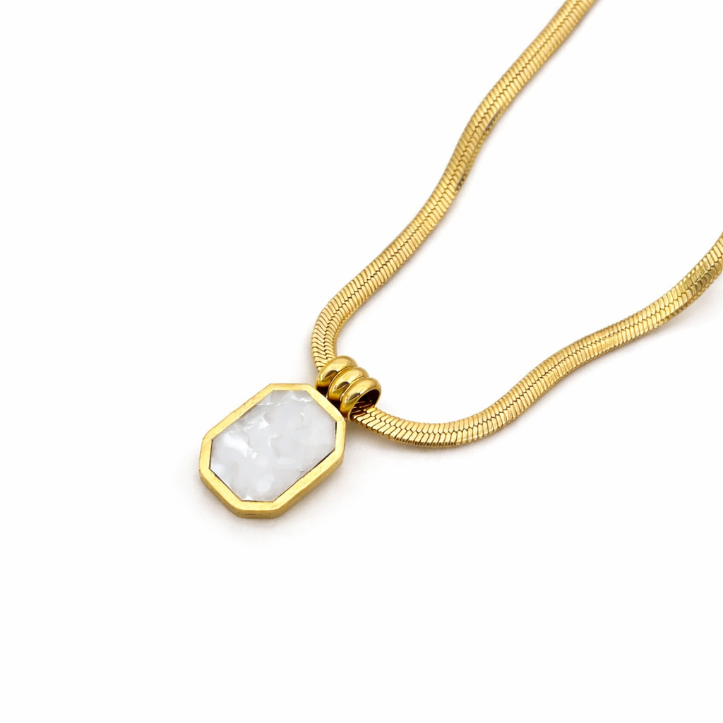 Gold Moonstone Pendant Necklace